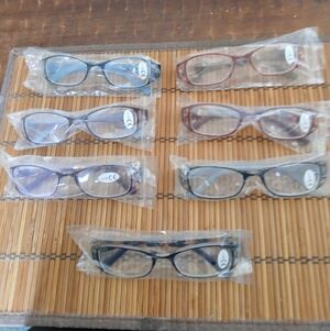 Reading Glasses By CE